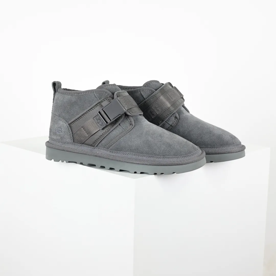 Copywriting price 💰660 Core recommendation Good price Platform foreign trade exclusive UGG Neumel Snapback men's snow boots 1118570 Foreign trade platform Z-exclusive high-end retail quality Produced by ten-year-old brand shoemaking foundry production line Pay attention to every detail Longfeng A-grade genuine sheep fur integrated Made in full compliance with the ZP process Size: 39 40 41 42 43 44